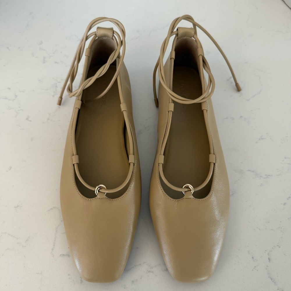 NEW Vince ViKi nude leather ballet flats ankle straps Size: 6